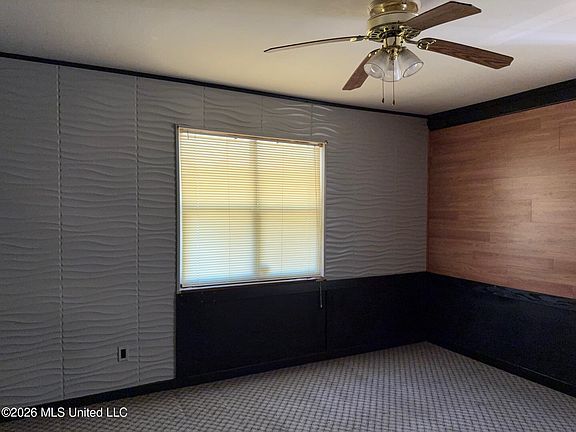 3rd image of 1616 Gibralter Dr