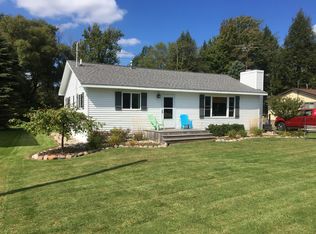 105 Shore Vw, Houghton Lake, MI 48629
