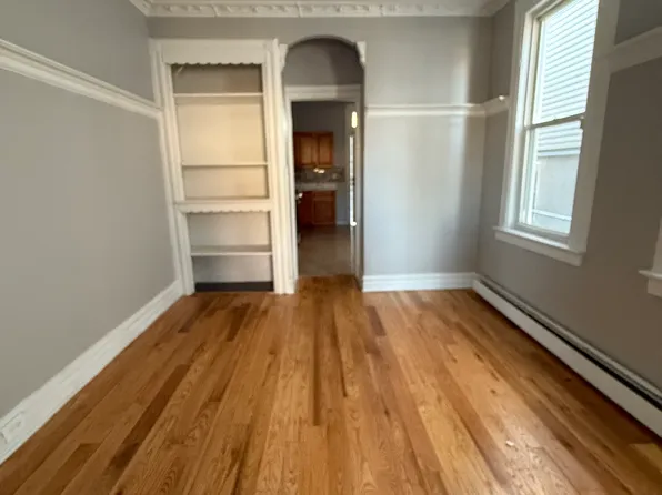 408 S 11th St #1L, Newark, NJ 07103