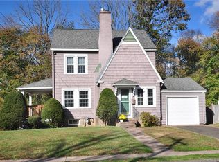 37 Tanner St, Manchester, CT 06042