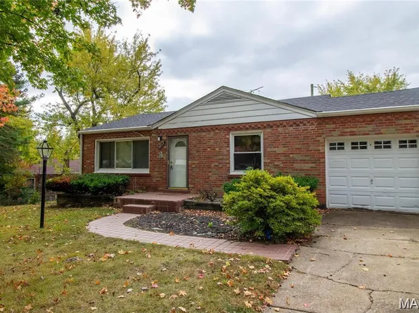 9123 Church Rd, Saint Louis, MO 63137