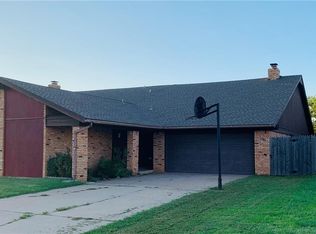 8017 NW 104th St, Oklahoma City, OK 73162