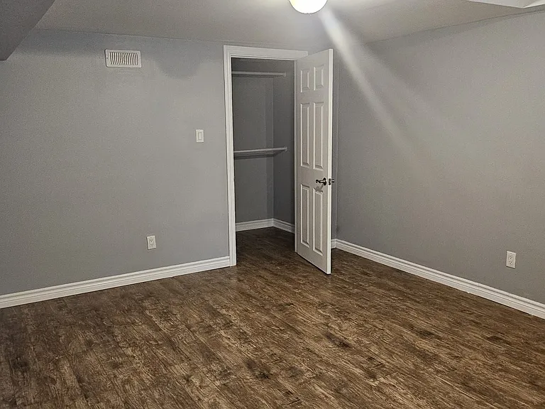 72 Willowbrook Dr #BASEMENT — Photo 9