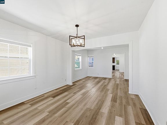 5th image of 10 12th St