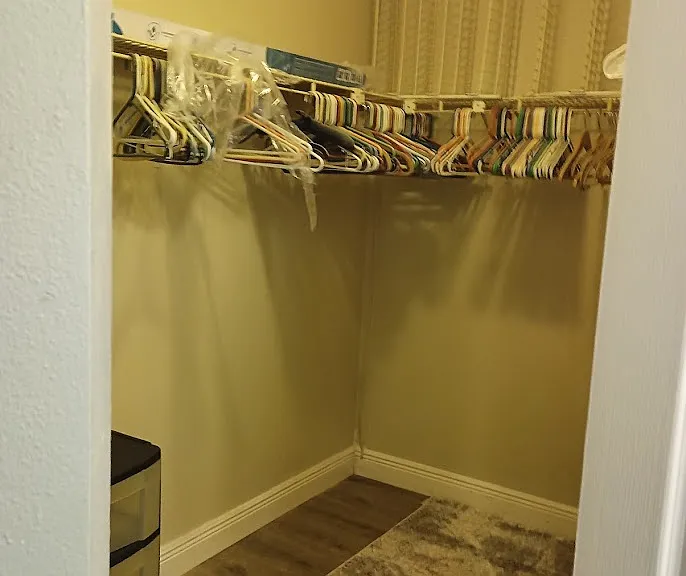 110 Colony South Dr — Photo 12