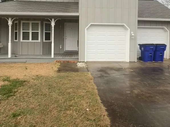 207 Cedarwood Trl NW, Cleveland, TN 37312