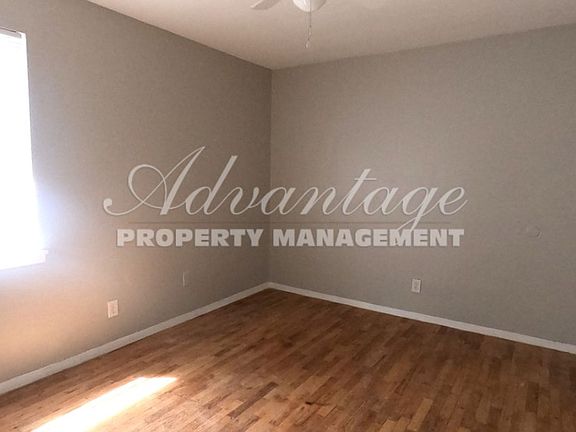 3rd image of 1025 S Wellington St APT 2