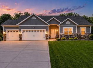 110 Providence Ridge Ct, Wentzville, MO 63385