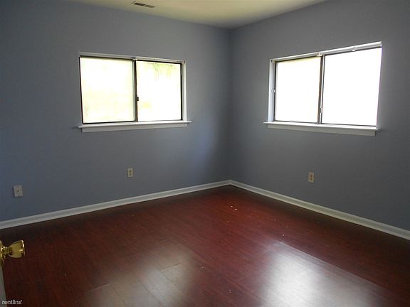 left bedroom