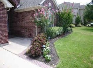8403 Malardcrest Dr, Humble, TX 77346