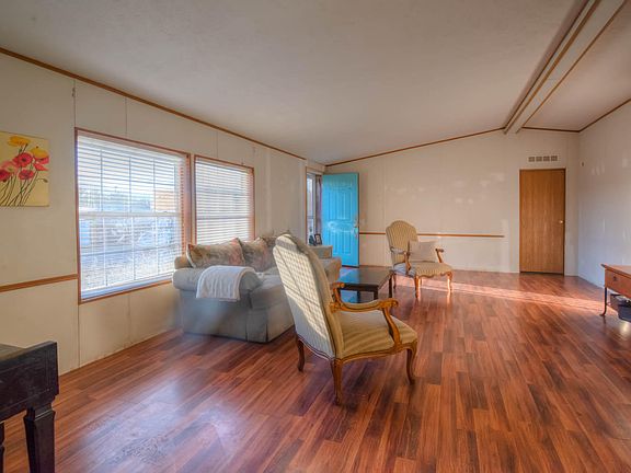 5th image of 603 E Ryus Ave