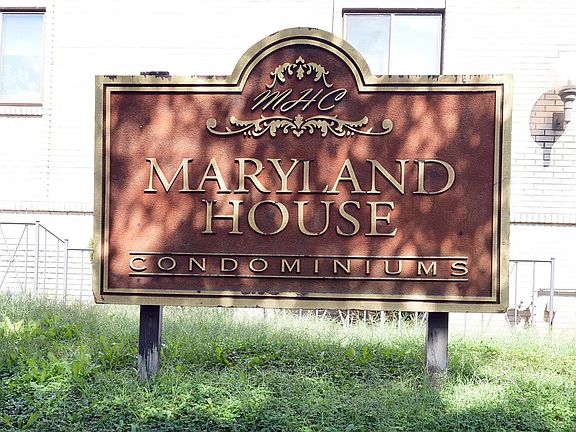 3rd image of 4355 Maryland Lease Ave #412