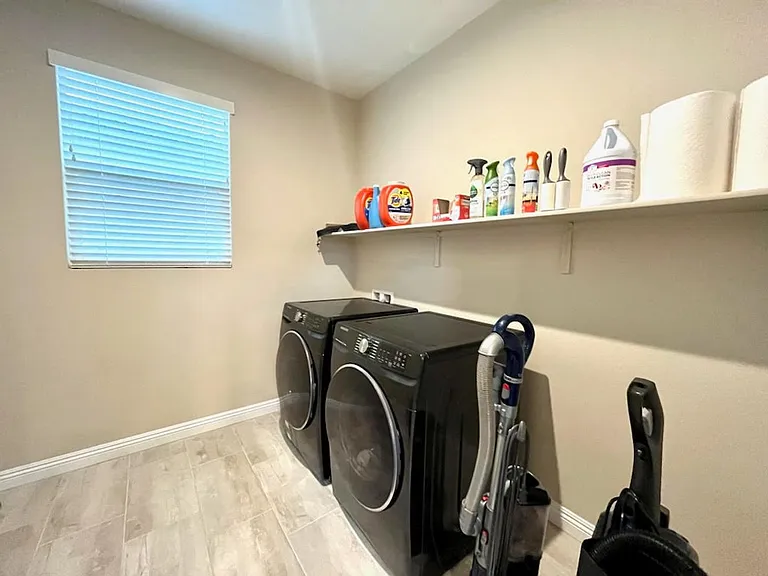 8084 Skye Dragon St — Photo 26