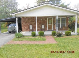 37 Oak St, Sparta, TN 38583