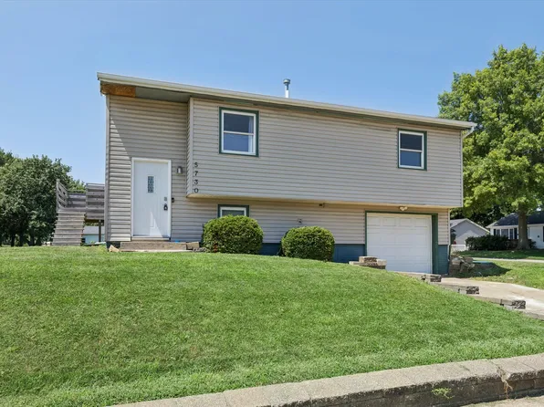 5730 N Division St, Davenport, IA 52806