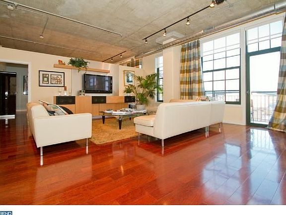 3rd image of 112 N 2nd St APT 6B