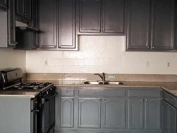 2nd image of 118 N Lake St