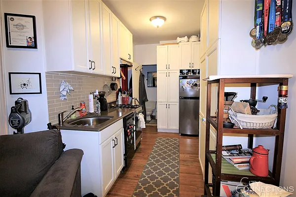 Rented by City Connections Realty | media 24