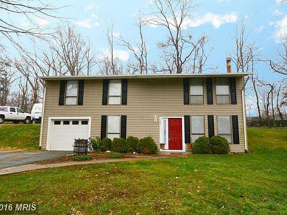 3rd image of 1101 Wythe Ct