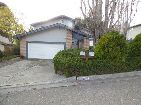 3rd image of 28023 Dobbel Ave