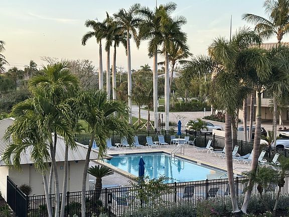 2nd image of 1299 Middle Gulf Dr Unit 191