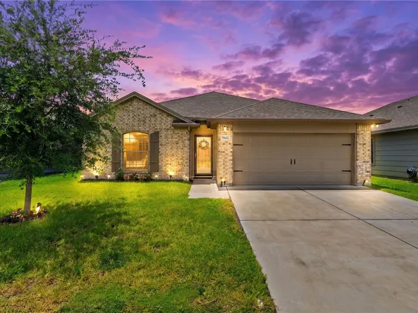 9441 English Oak Dr, Corpus Christi, TX 78410