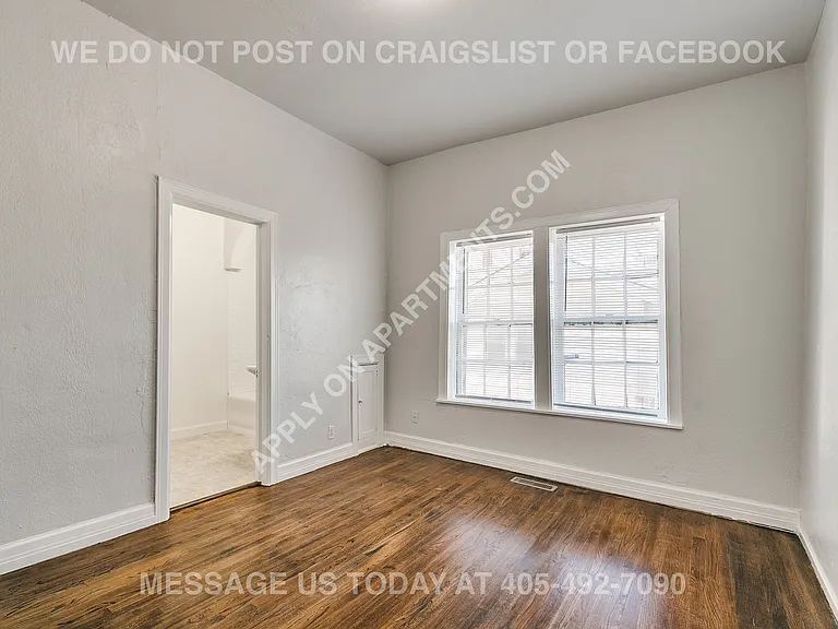 1130 NW 39th St #1130.5 — Photo 24
