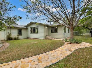 166 W Bluebriar Dr, Marble Falls, TX 78654
