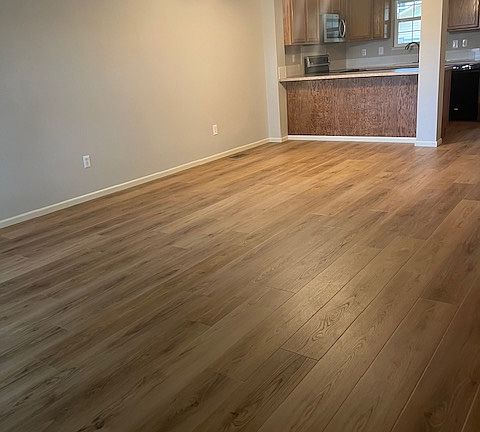 5th image of 4533 Starflower Dr Unit B
