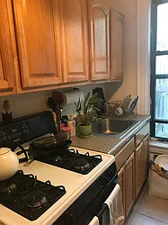 Rented by Alexiou Realty