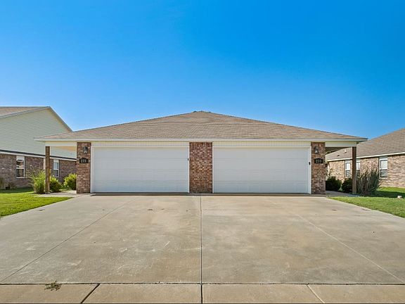 2nd image of 235 E Anabranch Ct #233