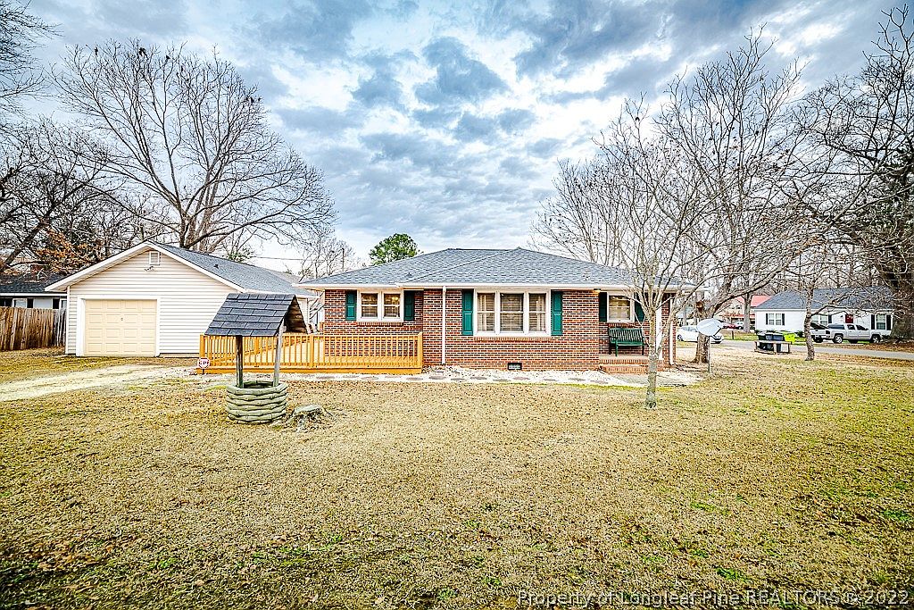 15 E McNeill St, Lillington, NC 27546 Zillow