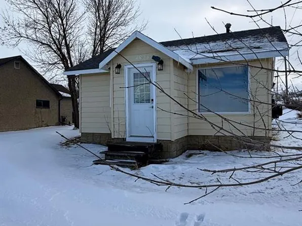 4824 N 47th Ave, Spirit River, AB T0H 3G0