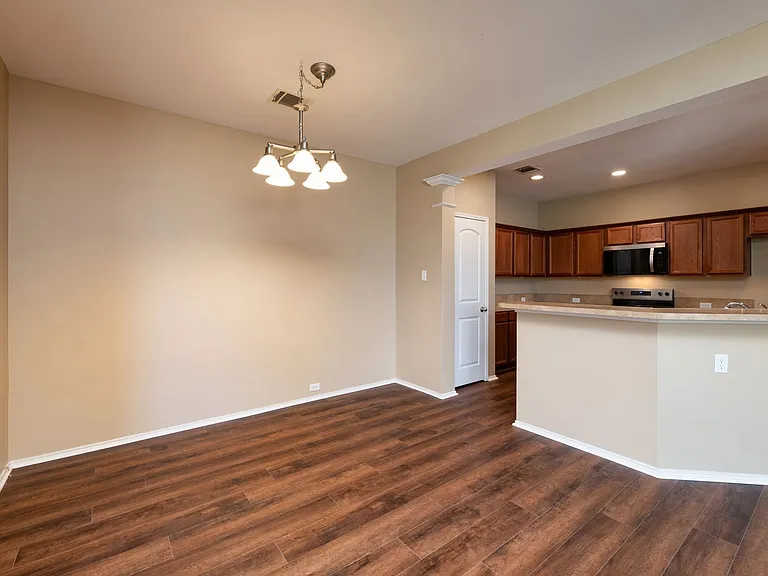 2510 Sedona St — Photo 50