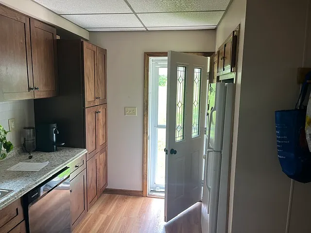 Outside door into kitchen