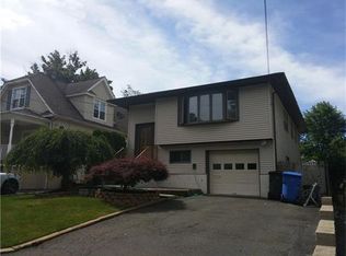 63 Enfield Rd, Colonia, NJ 07067