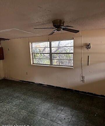 2nd image of 550 N SPARKMAN Avenue