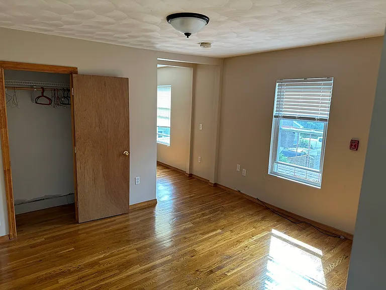 42 Glenwood Ave #3 — Photo 11