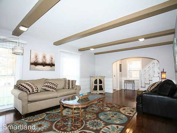 4th image of 17400 Scottsdale Blvd