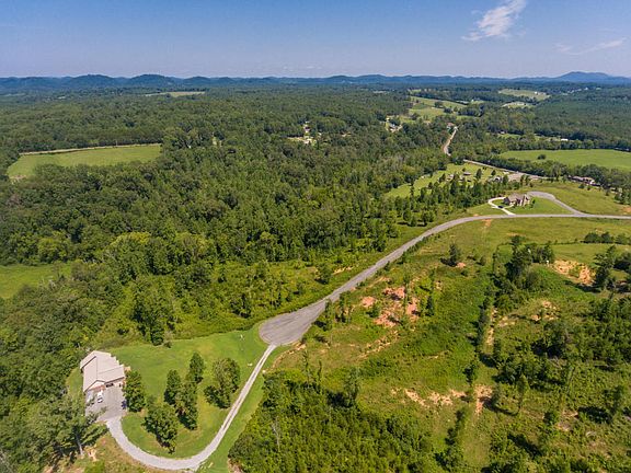 3rd image of 19 Powdermill Dr Lot 19