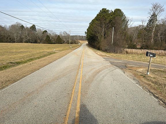 5th image of 2027 Brockton Loop