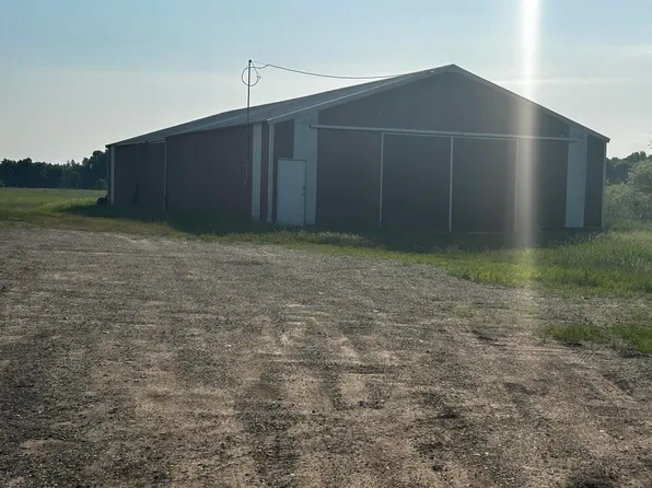N9624 County Rd E #E, Berlin, WI 54923