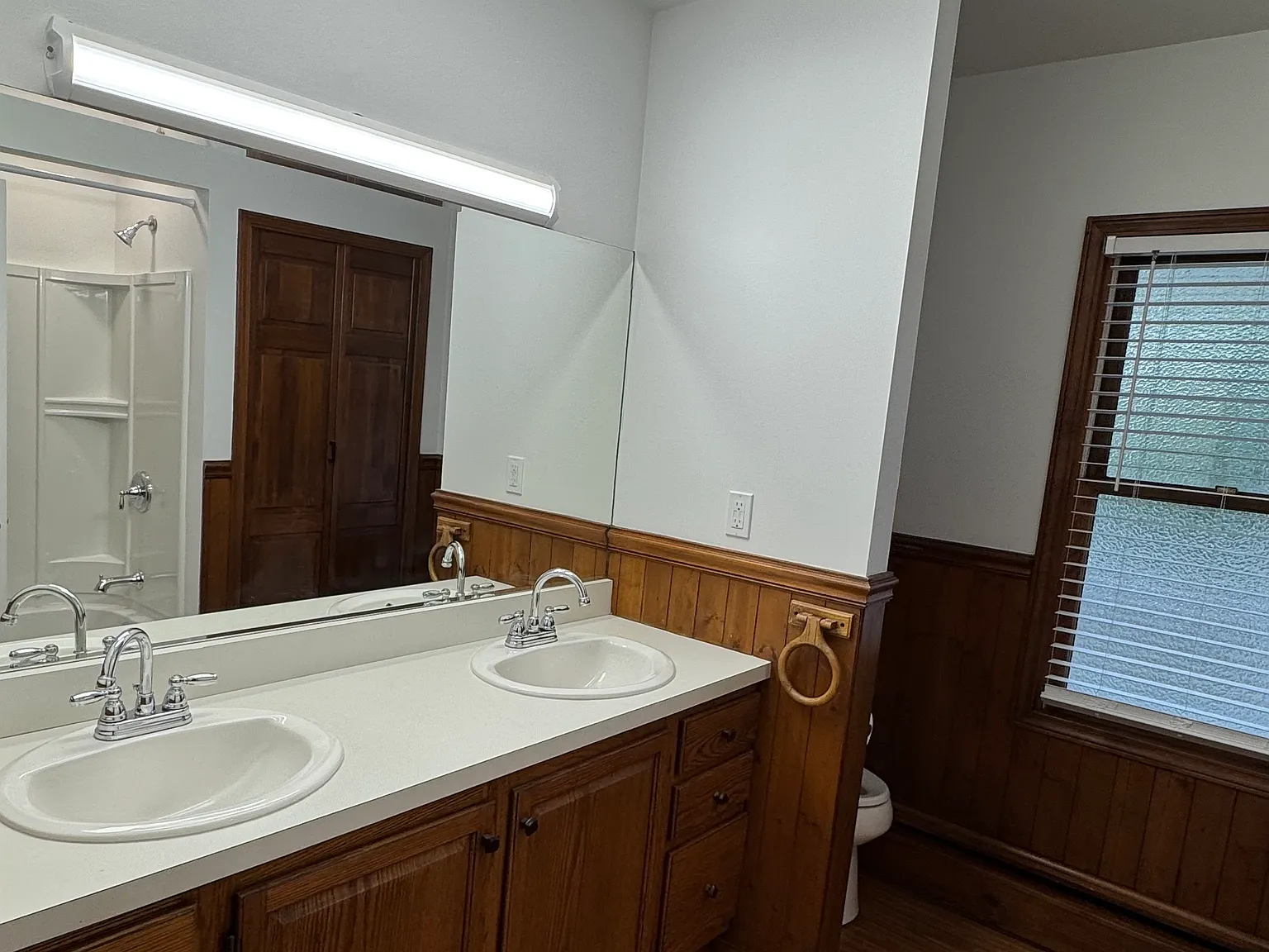 2 bed, 1.5 bath, 1235 sqft, $1,800 — Photo 3