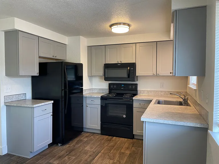 DW1712 - Woodland Heights — Photo 10