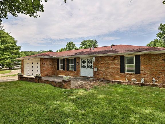 2nd image of 5298 Banker Dr