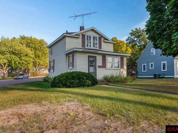 701 S Main St, Le Sueur, MN 56058