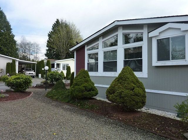 1st image of 8430 15th Pl SE Trailer 80