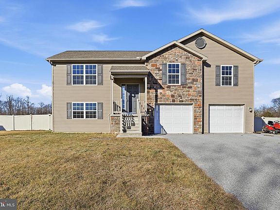 2nd image of 1486 New Chester Rd