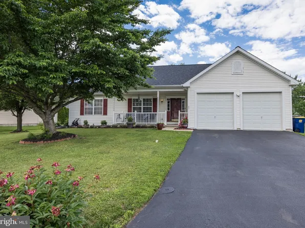 57 London Dr, Smyrna, DE 19977