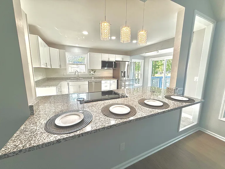 1039 Monticello Dr — Photo 13